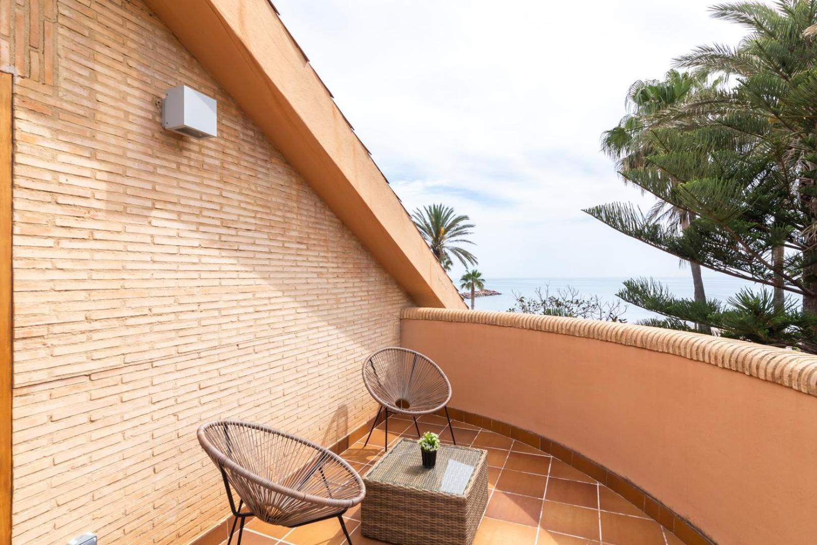 Dolce Vita B&B - Only Adults Playa Pobla de Farnals Ngoại thất bức ảnh